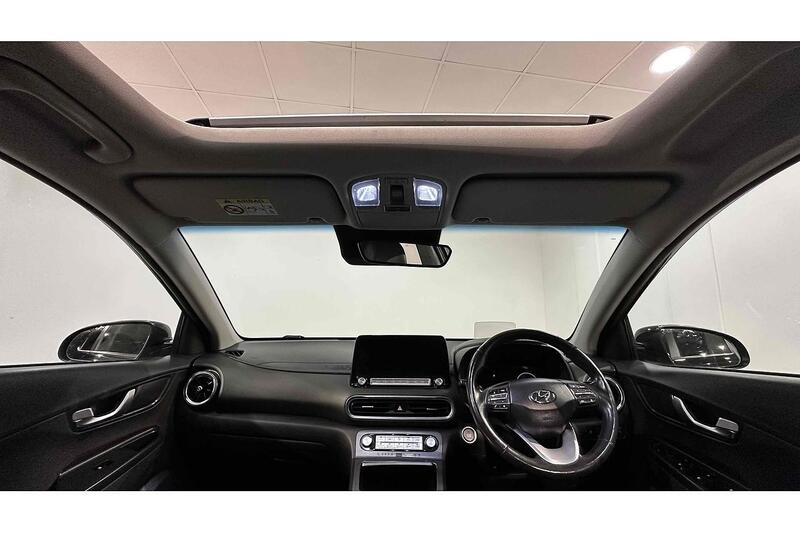 Used Hyundai KONA 2021 for sale - 77517511: Photo 2