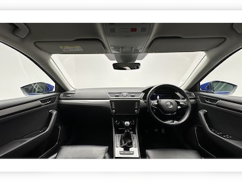 Used Skoda Superb 2022 for sale - 78931642: Photo