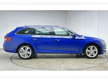 Used Skoda Superb 2022 for sale - 78931642: Photo