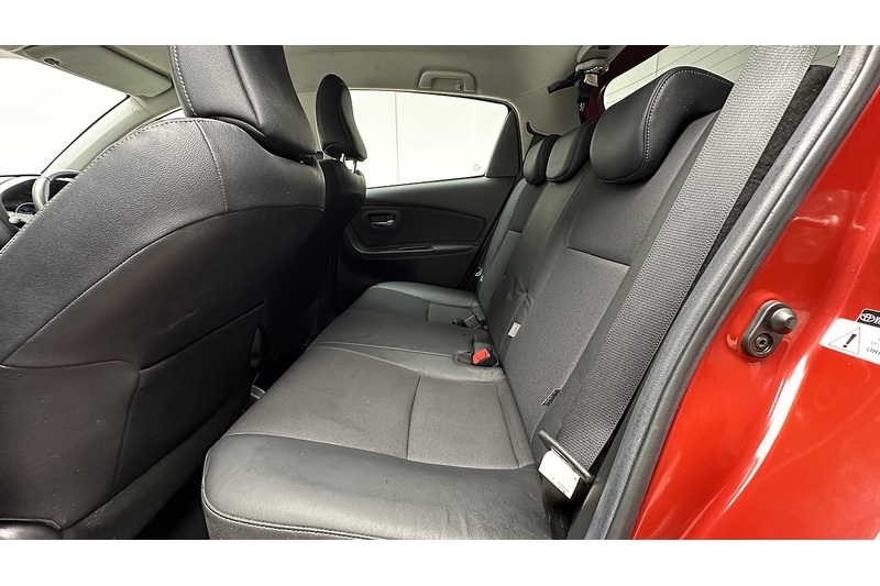 Used Toyota Yaris 2015 for sale - 76784419: Photo 26