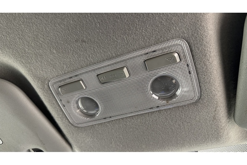 Used Toyota Yaris 2015 for sale - 76784419: Photo 49