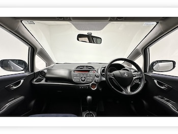 Used Honda Jazz 2015 for sale - 77188880: Photo