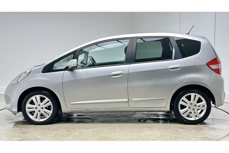 Used Honda Jazz 2015 for sale - 77188880: Photo 8