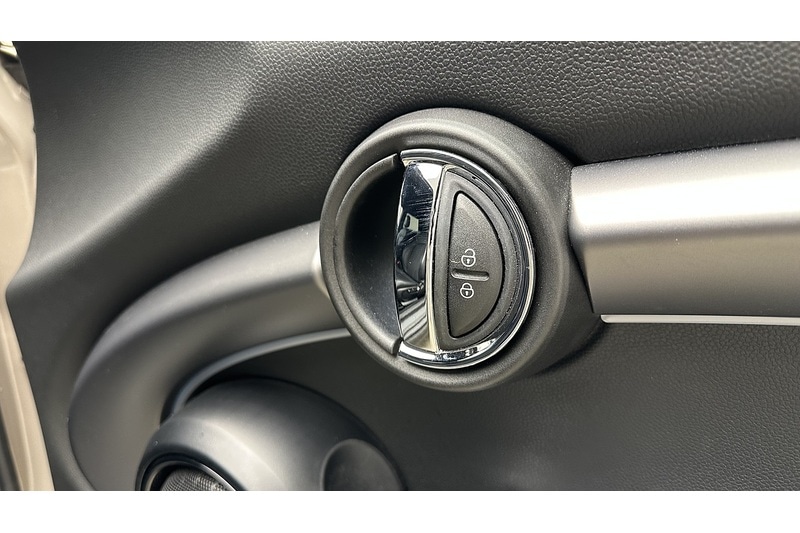 Used MINI Hatch 2022 for sale - 77720596: Photo 30