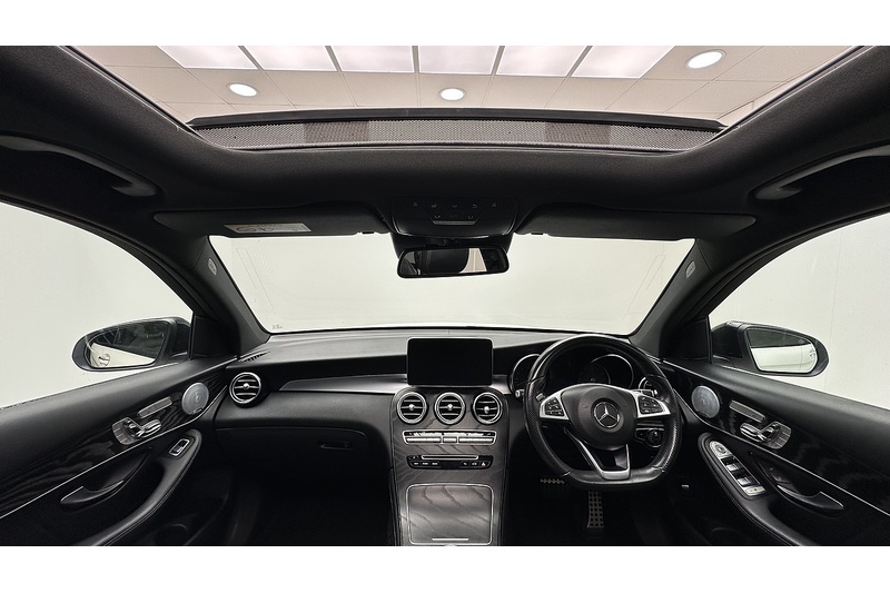 Used Mercedes-Benz GLC 2018 for sale - 76958506: Photo 2