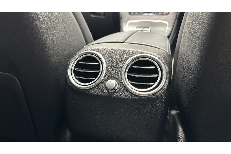 Used Mercedes-Benz GLC 2018 for sale - 76958506: Photo 30