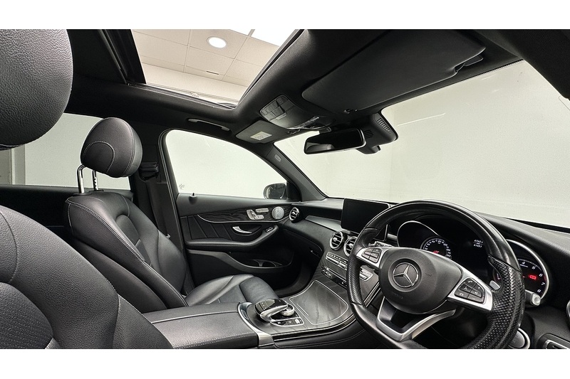 Used Mercedes-Benz GLC 2018 for sale - 76958506: Photo 33