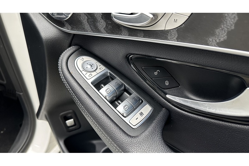 Used Mercedes-Benz GLC 2018 for sale - 76958506: Photo 35