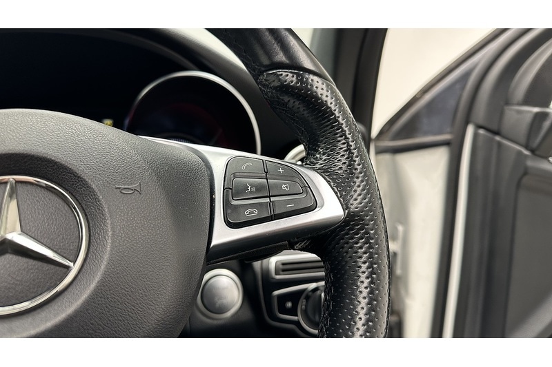 Used Mercedes-Benz GLC 2018 for sale - 76958506: Photo 45