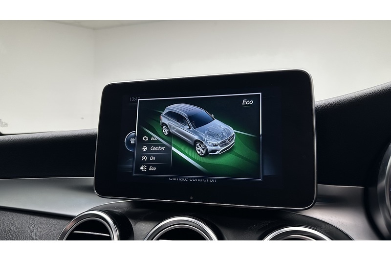 Used Mercedes-Benz GLC 2018 for sale - 76958506: Photo 50