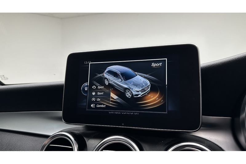 Used Mercedes-Benz GLC 2018 for sale - 76958506: Photo 52