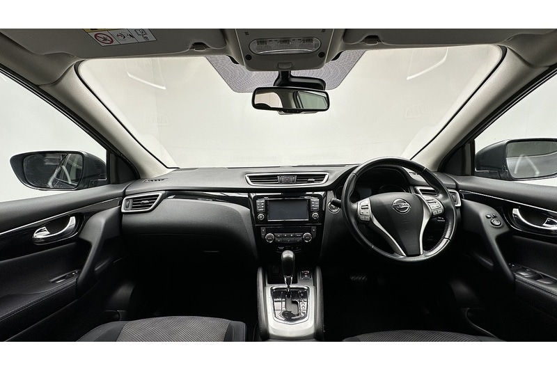 Used Nissan Qashqai 2016 for sale - 76784403: Photo 2