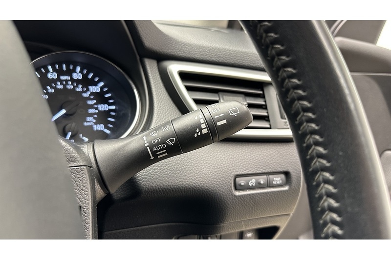 Used Nissan Qashqai 2016 for sale - 76784403: Photo 34