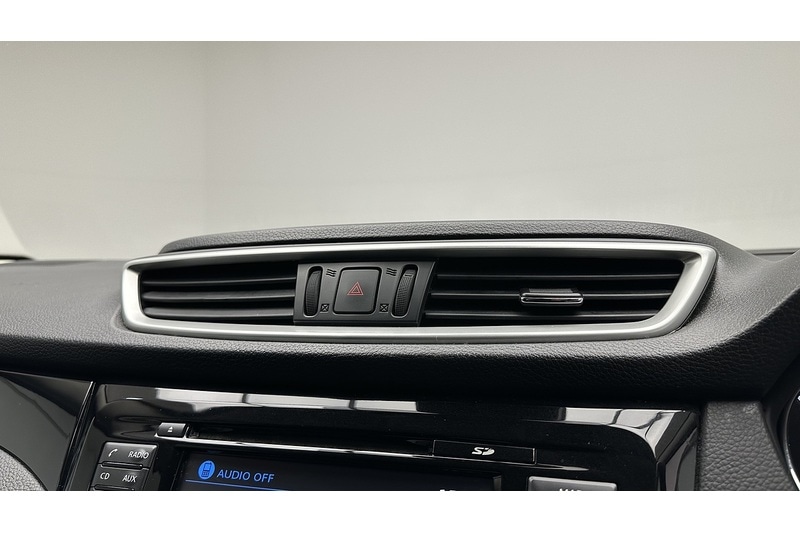 Used Nissan Qashqai 2016 for sale - 76784403: Photo 38