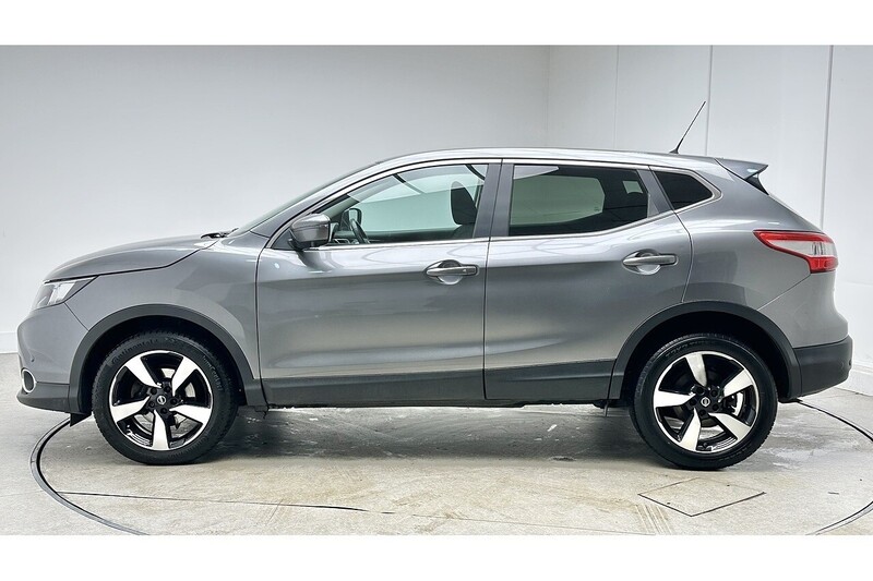 Used Nissan Qashqai 2016 for sale - 76784403: Photo 8
