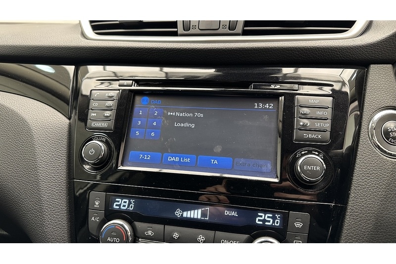 Used Nissan Qashqai 2017 for sale - 77153975: Photo 45