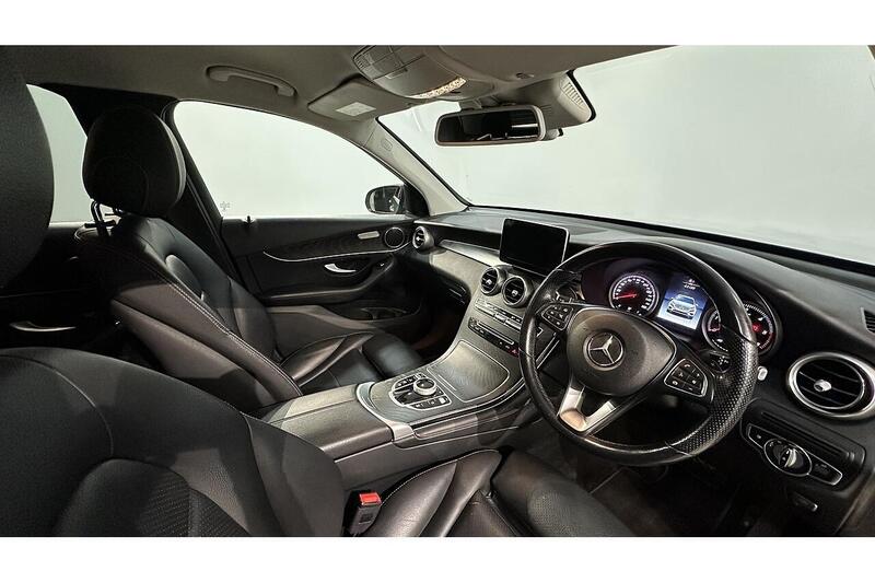 Used Mercedes-Benz GLC 2018 for sale - 76784473: Photo 29