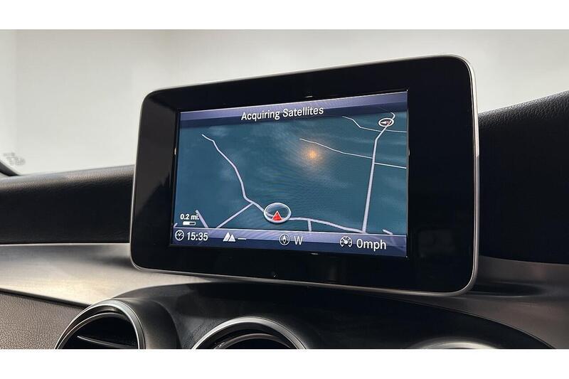 Used Mercedes-Benz GLC 2018 for sale - 76784473: Photo 44