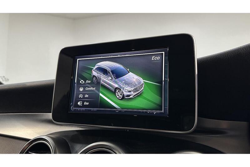 Used Mercedes-Benz GLC 2018 for sale - 76784473: Photo 45