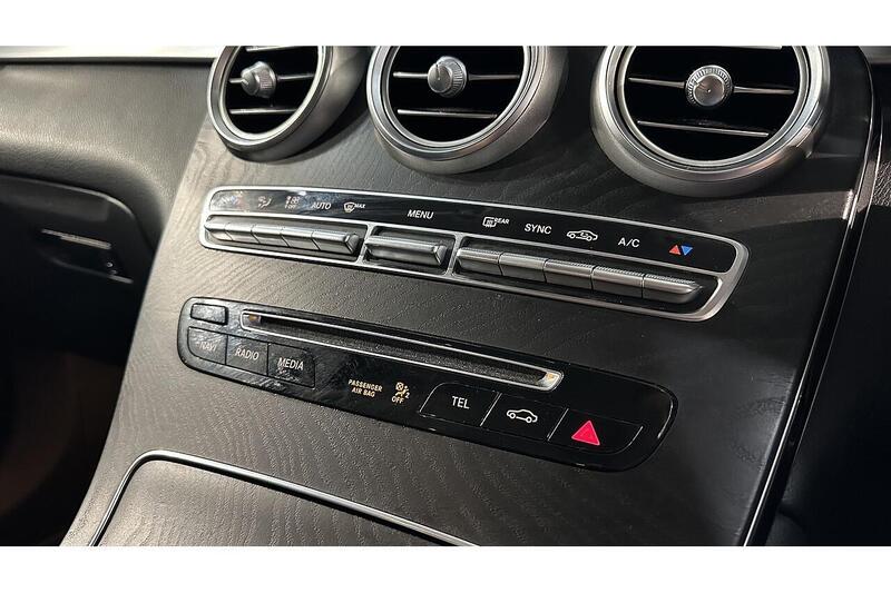 Used Mercedes-Benz GLC 2018 for sale - 76784473: Photo 52