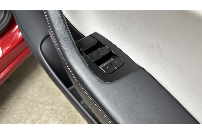 Used Tesla Model 3 for sale - 78065136: Photo 33