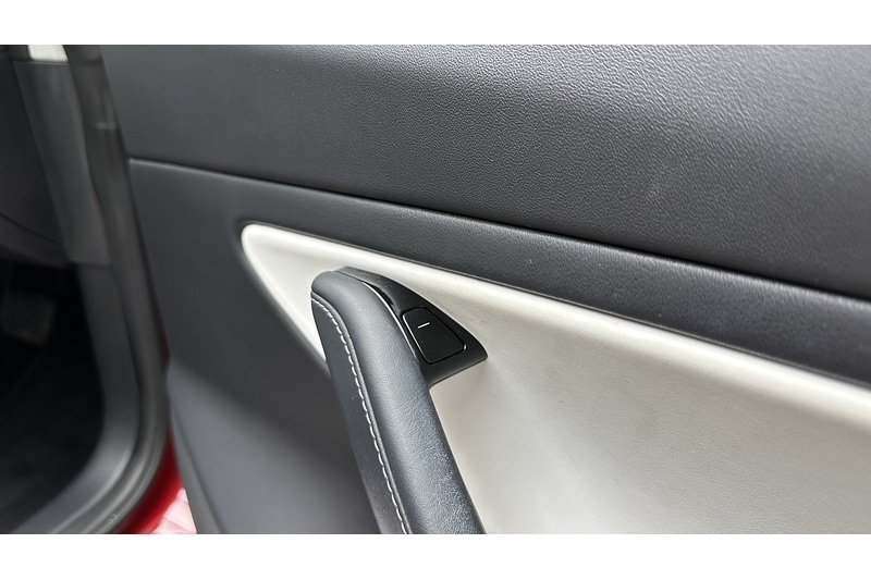 Used Tesla Model 3 for sale - 78065136: Photo 34