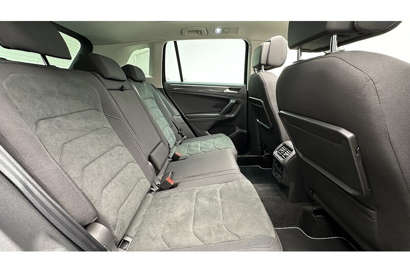 Used Volkswagen Tiguan 2018 for sale - 77617826: Photo 27