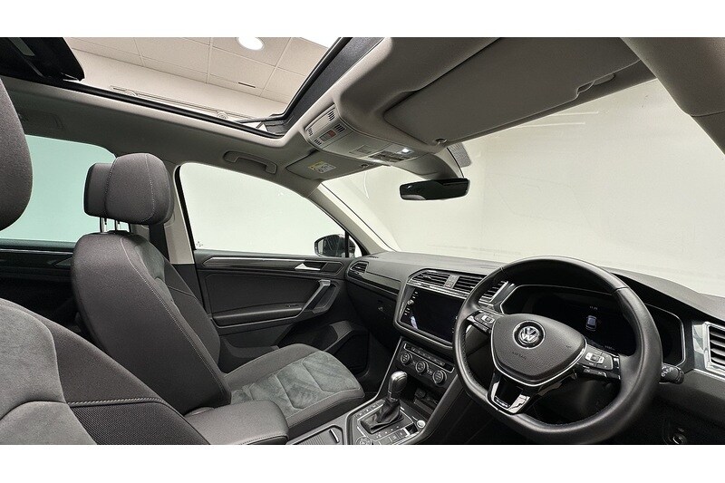 Used Volkswagen Tiguan 2018 for sale - 77617826: Photo 33