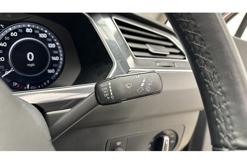 Used Volkswagen Tiguan 2018 for sale - 77617826: Photo 42