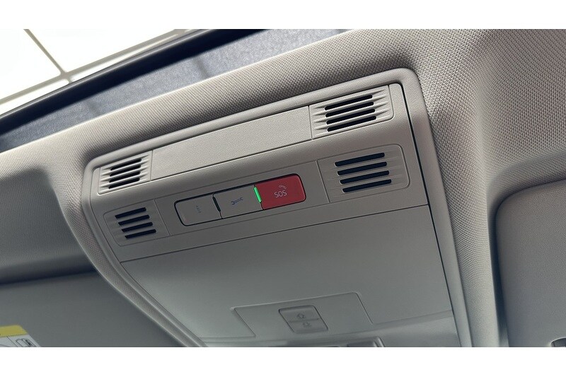 Used Volkswagen Tiguan 2018 for sale - 77617826: Photo 56