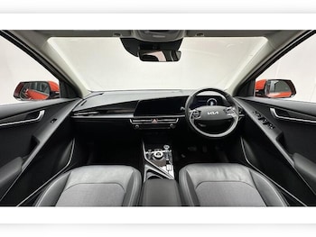 Used Kia Niro 2023 for sale - 76784511: Photo