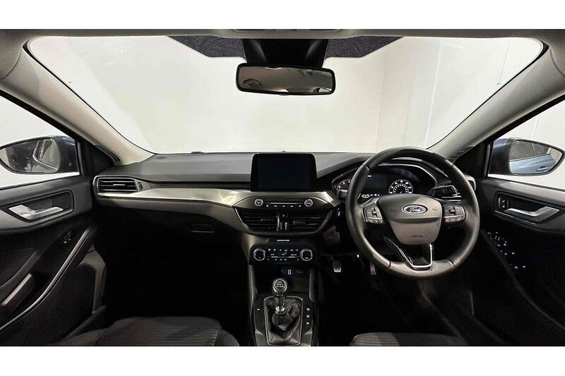 Used Ford Focus 2019 for sale - 76784391: Photo 2