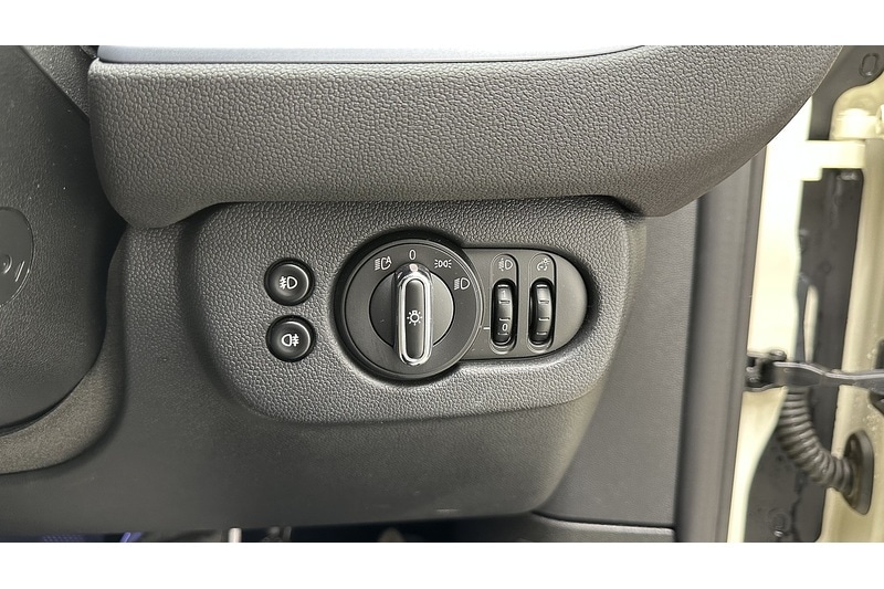 Used MINI Clubman 2021 for sale - 78197540: Photo 31