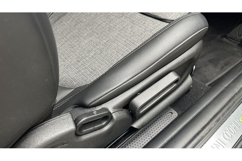 Used MINI Electric Hatch 2021 for sale - 77423058: Photo 31