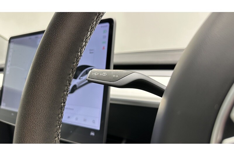 Used Tesla Model 3 2019 for sale - 77821942: Photo 32