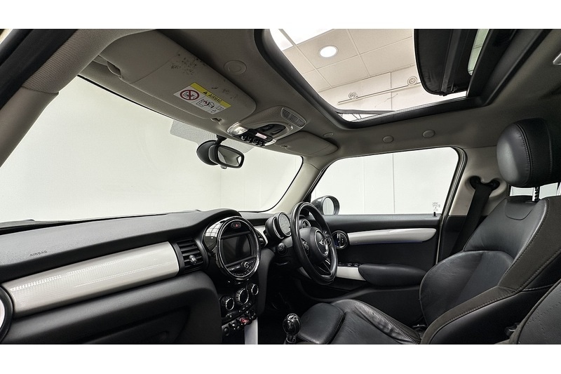 Used MINI Hatch 2017 for sale - 77579521: Photo 24