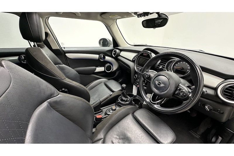 Used MINI Hatch 2017 for sale - 77579521: Photo 32