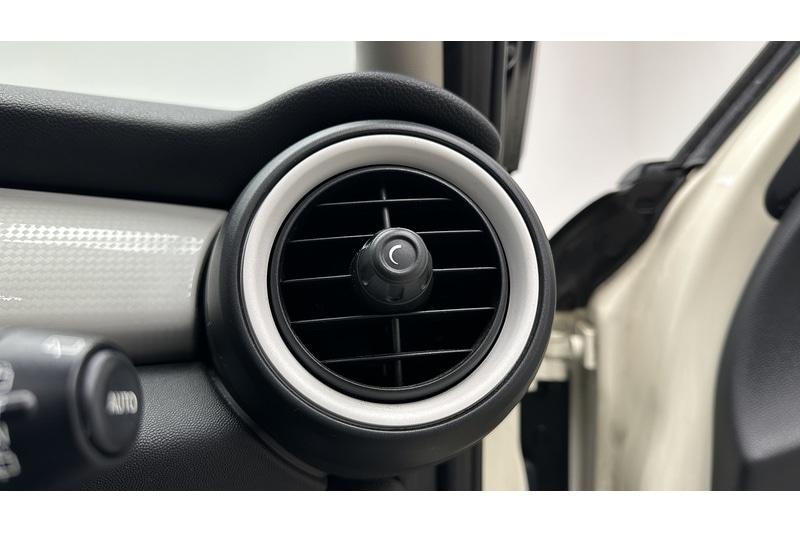 Used MINI Hatch 2017 for sale - 77579521: Photo 37