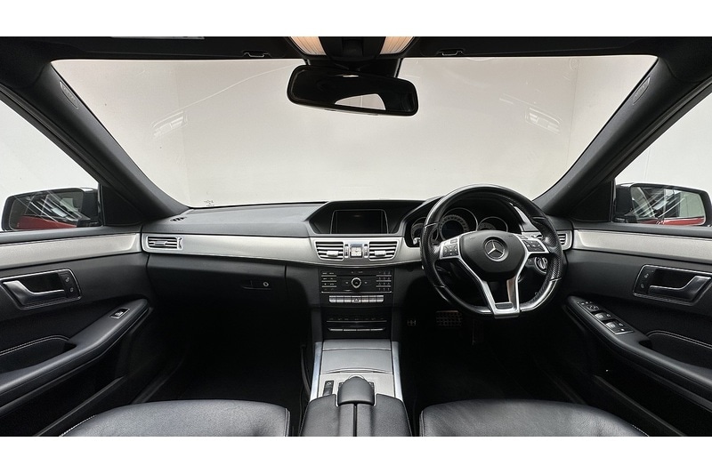 Used Mercedes-Benz E Class 2016 for sale - 78004021: Photo 2