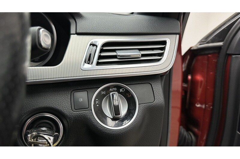 Used Mercedes-Benz E Class 2016 for sale - 78004021: Photo 32