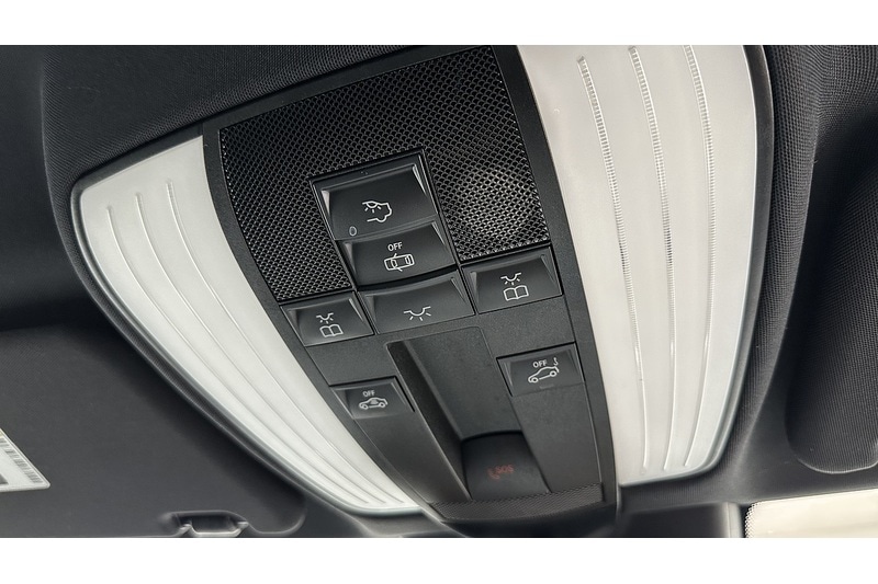 Used Mercedes-Benz E Class 2016 for sale - 78004021: Photo 45