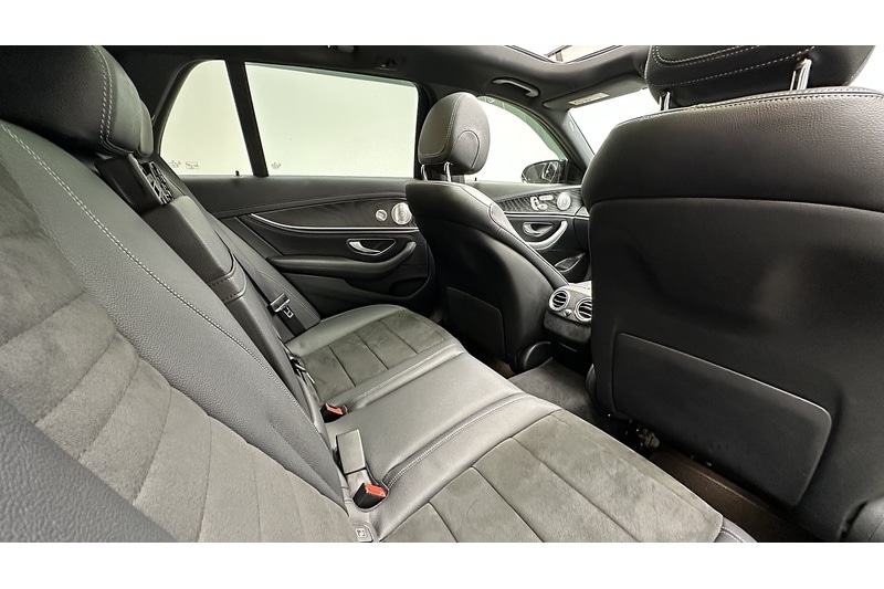 Used Mercedes-Benz E Class 2019 for sale - 76784427: Photo 28