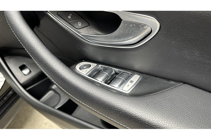 Used Mercedes-Benz E Class 2019 for sale - 76784427: Photo 36