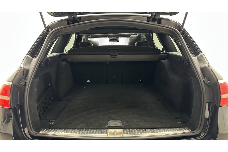 Used Mercedes-Benz E Class 2019 for sale - 76784427: Photo 60