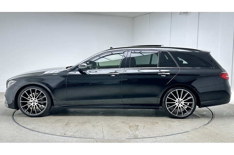 Used Mercedes-Benz E Class 2019 for sale - 76784427: Photo 8