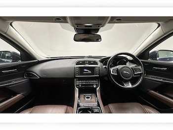 Used Jaguar XE 2018 for sale - 77821944: Photo