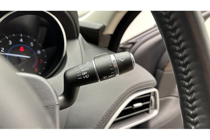 Used Jaguar XE for sale - 77821944: Photo 40