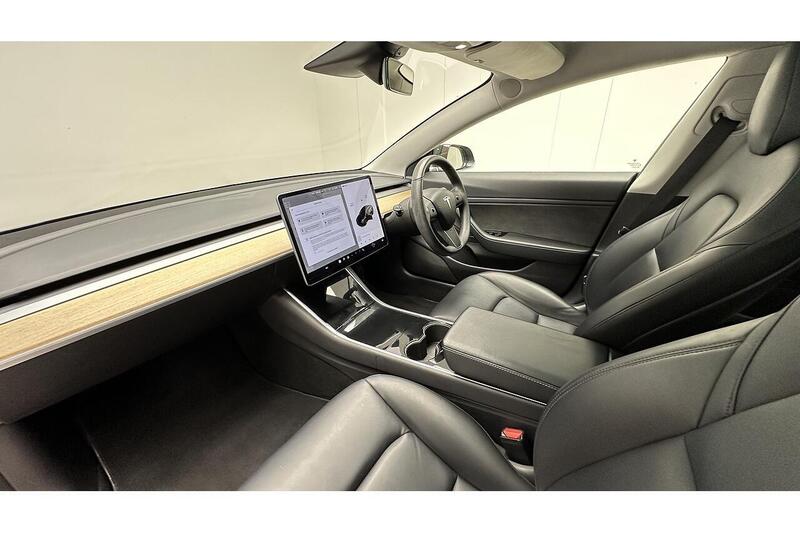 Used Tesla Model 3 2019 for sale - 76784602: Photo 20