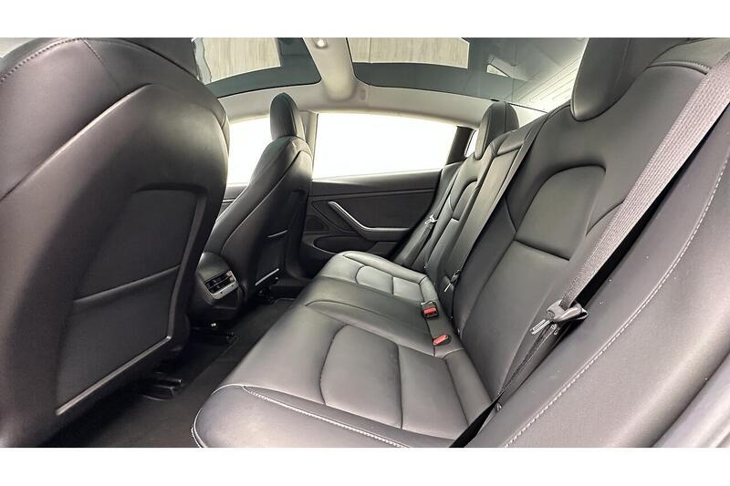 Used Tesla Model 3 2019 for sale - 76784602: Photo 23