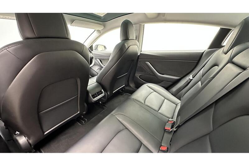 Used Tesla Model 3 2019 for sale - 76784602: Photo 24